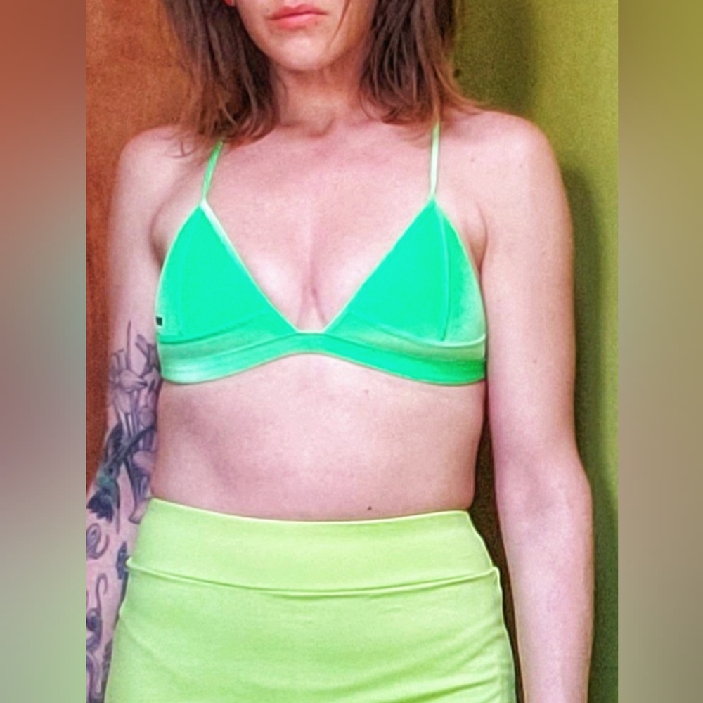 S top, XXS bottom, *Rare* Triangl- lime neoprene Small top, XXS bottom, D cup - Picture 3 of 16